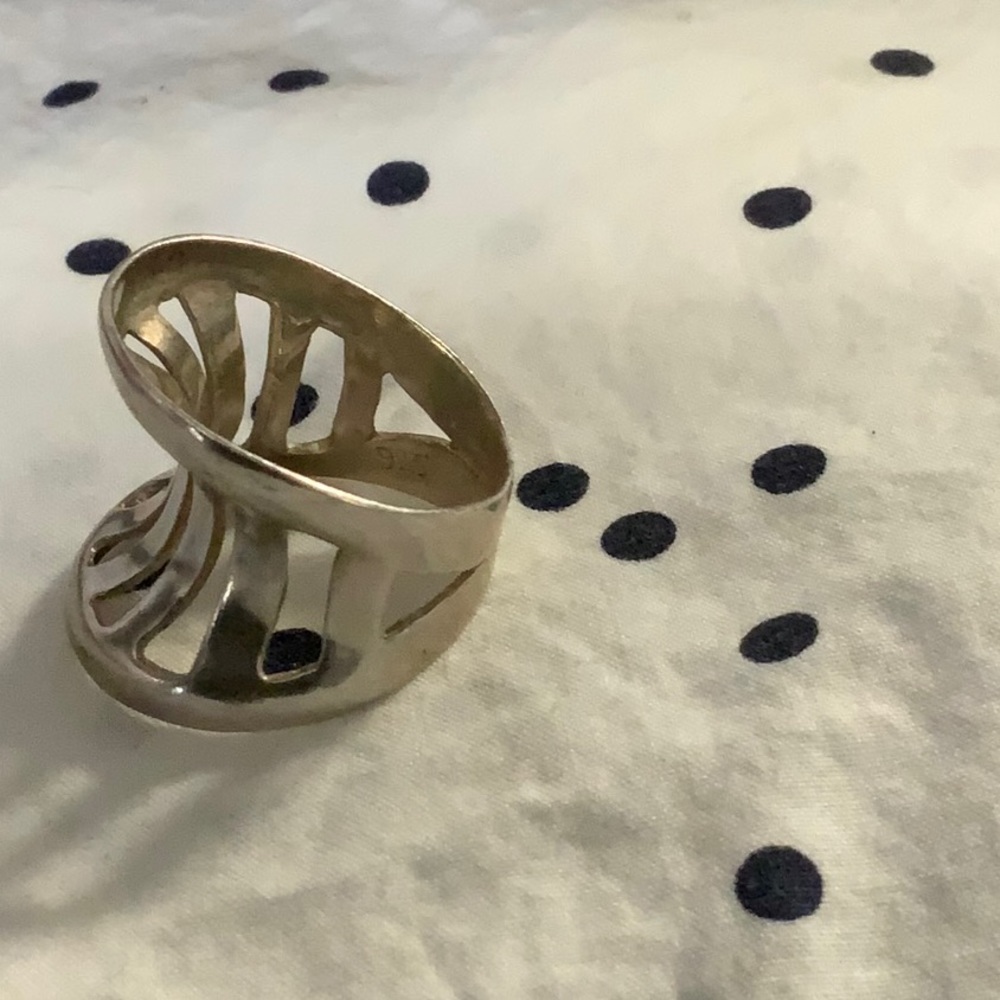 Vintage 925 Sterling Silver. Size 8 - Picture 6 of 10